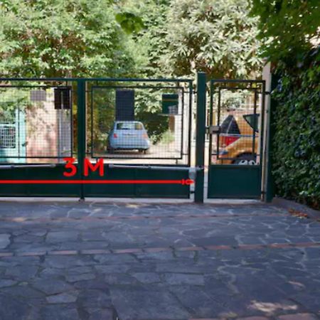 Free Parking & A/C Sant'Orsola Cozy Home بولونيا المظهر الخارجي الصورة